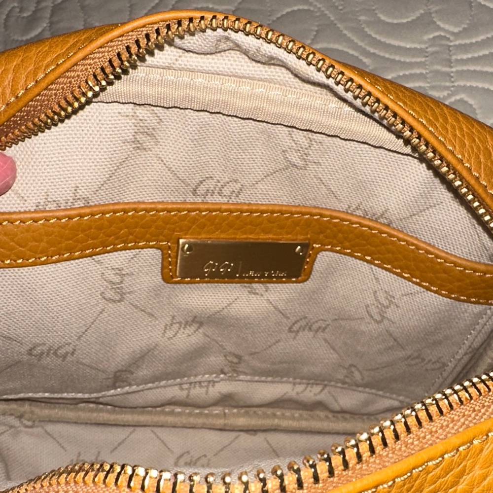 Gigi NY Tan Leather Crossbody Bag - Picture 6 of 9